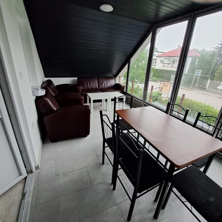 Malna Vendeghaz Siofok Apartment Luaran gambar